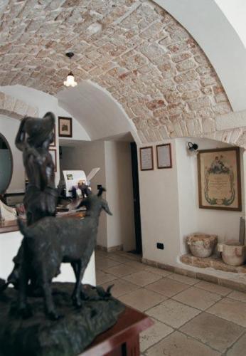 Hotel Palazzo D'Erchia Conversano Zimmer foto