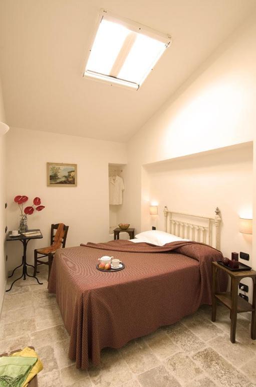 Hotel Palazzo D'Erchia Conversano Exterior foto